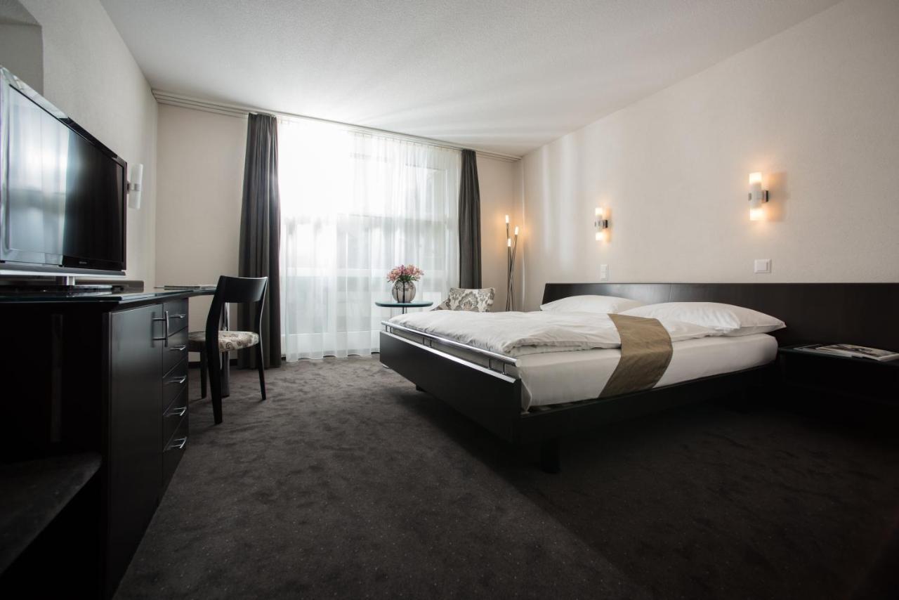 Grand Hotel Les Endroits La Chaux De Fonds Zewnętrze zdjęcie